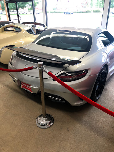 Used Car Dealer «Marshall Goldman Motor Sales», reviews and photos, 24661 Miles Rd, Warrensville Heights, OH 44128, USA