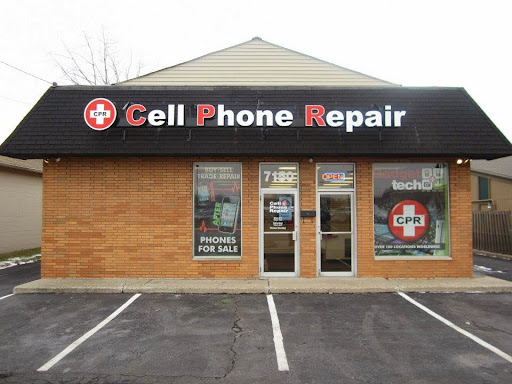 Electronics Repair Shop «CPR Cell Phone Repair Indianapolis - Castleton», reviews and photos, 5880 E 82nd St, Indianapolis, IN 46250, USA