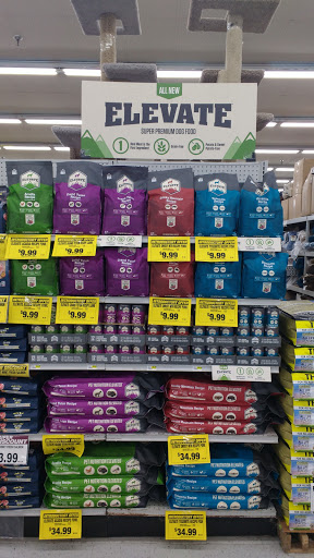 Pet Supply Store «Pet Club San Mateo», reviews and photos, 1850 S Norfolk St, San Mateo, CA 94403, USA