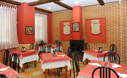 Restaurante Fonsi - C. Brasil, 11, 40200 Cuéllar, Segovia, Spain