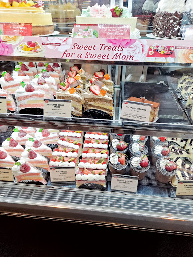 Shopping Mall «Lincoln Shopping Center», reviews and photos, 374 Lincoln Center, Stockton, CA 95207, USA