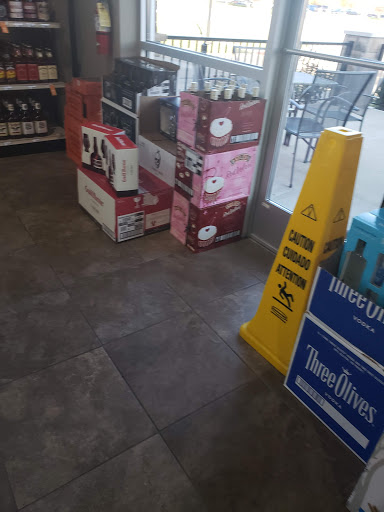 State Liquor Store «Springboro Wine & State Liquor», reviews and photos, 281 W Central Ave, Springboro, OH 45066, USA
