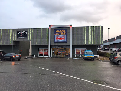 SALONS CENTER à Anthy-sur-Léman