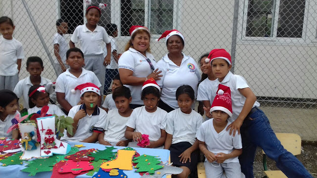 Comentarios y opiniones de Unidad Educativa Macará