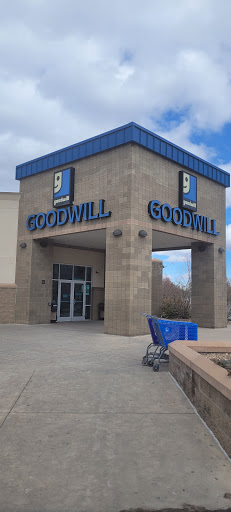 Thrift Store «Goodwill», reviews and photos
