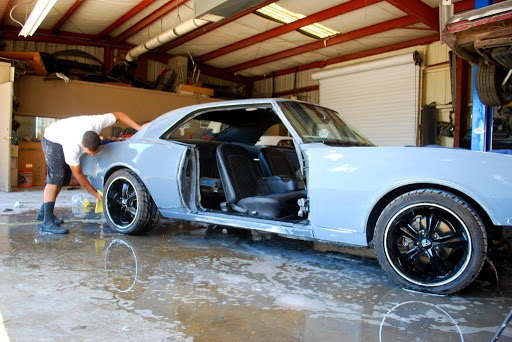 S&V Auto Body And Paint