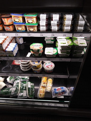 Grocery Store «Lunds & Byerlys Downtown Minneapolis», reviews and photos, 1201 Hennepin Ave, Minneapolis, MN 55403, USA