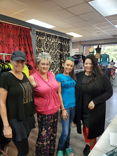 Lingerie Store «LiviRae Lingerie», reviews and photos, 440 Ernest W Barrett Pkwy NW #31, Kennesaw, GA 30144, USA