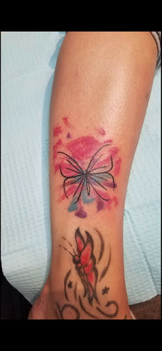 Explore hammer tattoo ideas, creative tattoo ideas in Spokane, available at PNW Tattoo