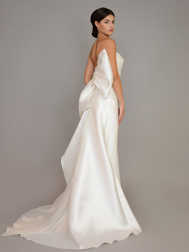 Bridal Shop «Vwidon Bridal Boutique», reviews and photos, 360 W Superior St, Chicago, IL 60654, USA