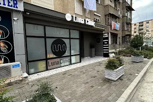 Luna Clinic image