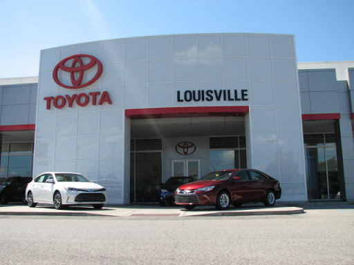Toyota Dealer «Toyota of Louisville on Dixie Highway», reviews and photos, 6514 Dixie Hwy, Louisville, KY 40258, USA