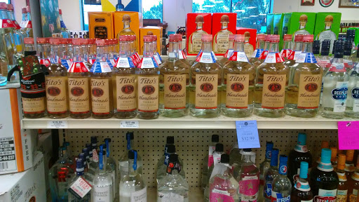 Liquor Store «Fossil Creek Liquor», reviews and photos, 1900 Western Center Blvd, Fort Worth, TX 76131, USA