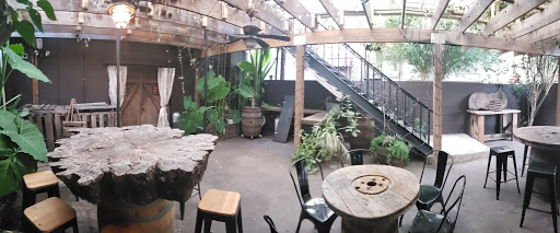 Brewery «The Corkscrew Winery and Brewery», reviews and photos, 16 SW Broadway St, Ocala, FL 34471, USA