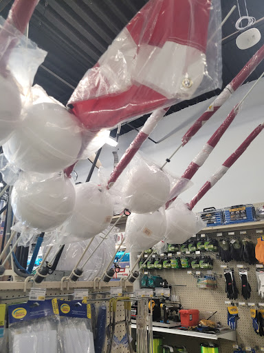 Marine Supply Store «West Marine», reviews and photos, 19407 S Dixie Hwy, Cutler Bay, FL 33157, USA