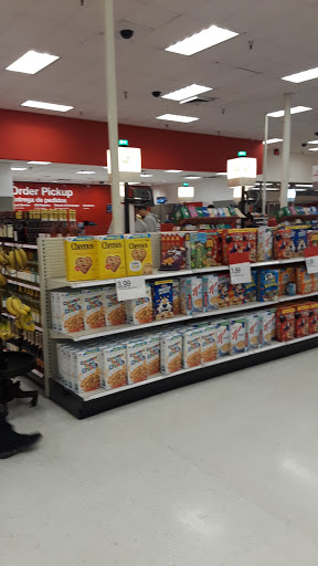 Department Store «Target», reviews and photos, 11051 Victory Blvd, North Hollywood, CA 91606, USA