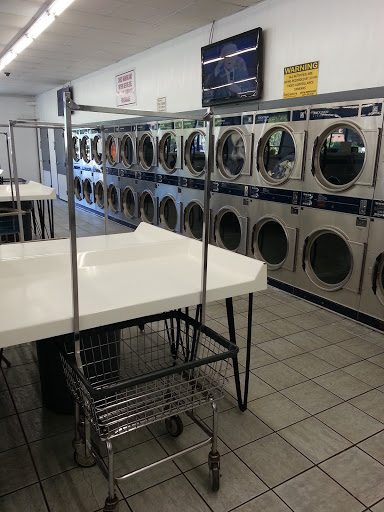 Laundromat «Westgate Laundry», reviews and photos, 1395 W. O. Ezell Boulevard, Spartanburg, SC 29301, USA
