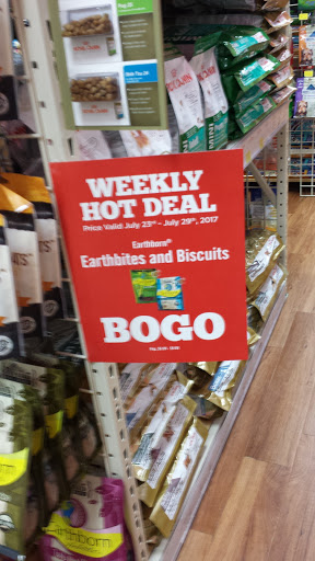 Pet Supply Store «Pet Supermarket, Inc.», reviews and photos, 18445 US-41, Lutz, FL 33549, USA