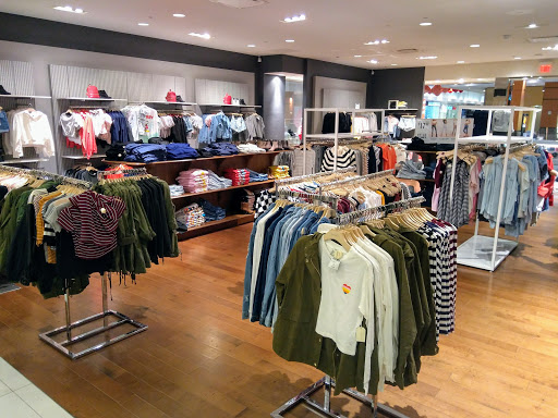 Clothing Store «Forever 21», reviews and photos, 11160 Veirs Mill Rd, Wheaton, MD 20902, USA