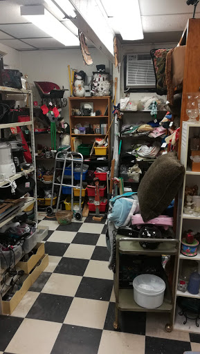Thrift Store «Arc of Atlantic County», reviews and photos, 6409 Ventnor Ave, Ventnor City, NJ 08406, USA