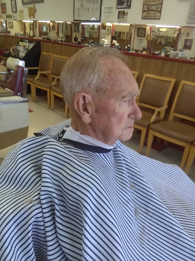 Barber Shop «Scissors And Comb Barbershop», reviews and photos, 10659 Grand Ave, Sun City, AZ 85351, USA