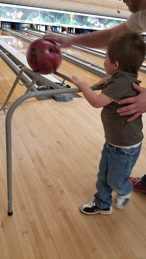 Bowling Alley «Strike Zone Lanes», reviews and photos, 300 Packer St, Sunbury, PA 17801, USA