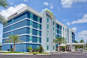 Home2 Suites by Hilton Jacksonville South St Johns Town Ctr image