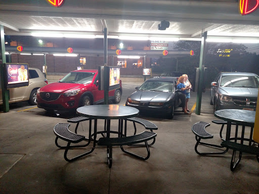 Fast Food Restaurant «Sonic Drive-In», reviews and photos, 6173 US-90, Milton, FL 32570, USA