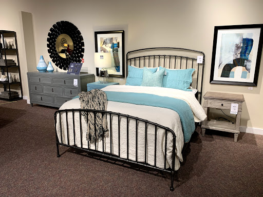 Furniture Store «Bassett Home Furnishings», reviews and photos, 1551 Carl D. Silver Parkway, Fredericksburg, VA 22401, USA