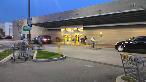 Grocery Store «Food 4 Less», reviews and photos, 6700 Cherry Ave, Long Beach, CA 90805, USA