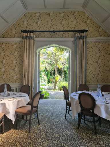 Warren House restaurant