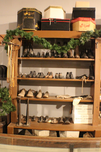 Outdoor Sports Store «Coleman® Outlet #319», reviews and photos, 235 N Saint Francis St, Wichita, KS 67202, USA