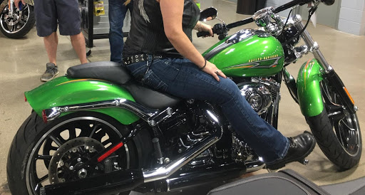 Motorcycle Dealer «Centennial Park Harley-Davidson», reviews and photos, 12477 Broad St SW, Pataskala, OH 43062, USA