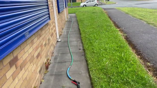 Reviews of Manchester Pressure Washing in Manchester - Laundry service