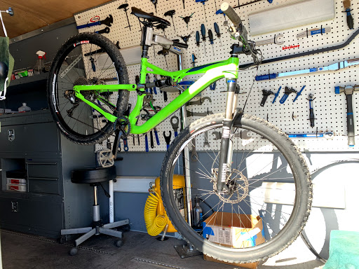 Bicycle Repair Shop «Thrill Bikes», reviews and photos, 4206 W Electra Ln, Glendale, AZ 85310, USA