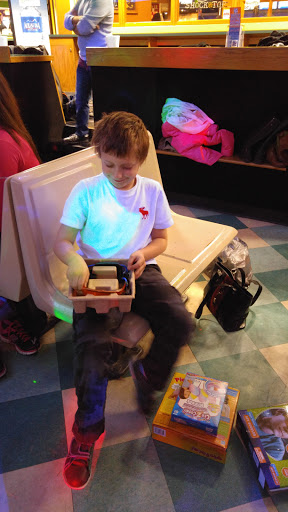 Bowling Alley «East Greenbush Bowling Center», reviews and photos, 570 Columbia Turnpike, East Greenbush, NY 12061, USA