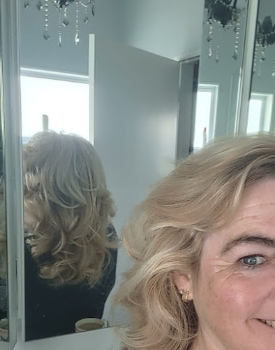 HairDos@Maraetai Open Times