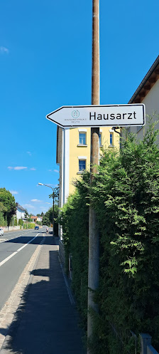 Hausarztpraxis Reuth Mayer-Franken-Straße 62, 91301 Forchheim, Deutschland
