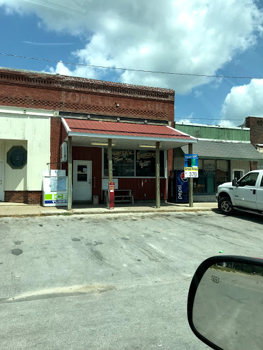 Grocery Store «Spencer Grocery», reviews and photos, 107 E Chariton St, Moravia, IA 52571, USA