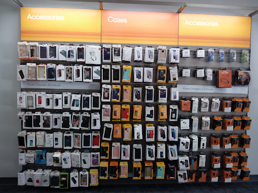 Cell Phone Store «Boost Mobile», reviews and photos, 33 W Main St, Vernon, CT 06066, USA