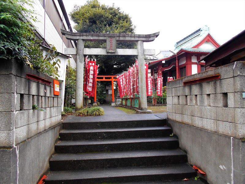 満桜稲荷神社
