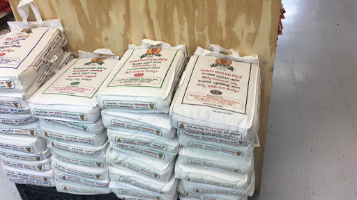 Grocery Store «Apna Bazar - Indian Grocery and Halal Meat», reviews and photos, 3750 S Houston Levee Rd #107, Collierville, TN 38017, USA