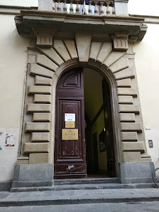 Liceo Statale Niccolò Machiavelli Via Santo Spirito, 39, 50123 Firenze FI, Italia