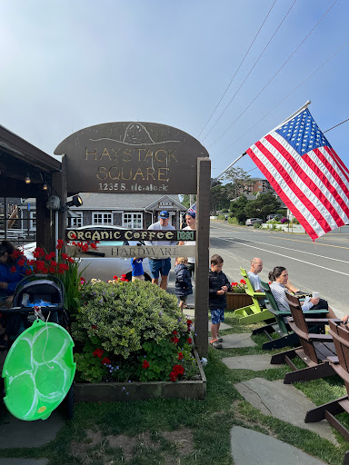 Coffee Shop «Sleepy Monk Coffee Roasters», reviews and photos, 1235 S Hemlock St A, Cannon Beach, OR 97110, USA