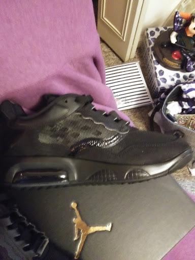 Shoe Store «Hibbett Sports», reviews and photos, 1303 US-127 Suite 107, Frankfort, KY 40601, USA