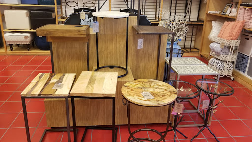 Home Goods Store «Pier 1 Imports», reviews and photos, 1275 Promenade Pl, Eagan, MN 55121, USA