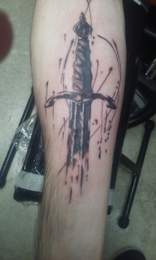 Tattoo Shop «Lucky Squirrel Tattoo», reviews and photos, 3341 Commercial St SE, Salem, OR 97302, USA