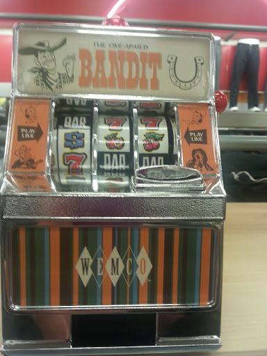 Department Store «Target», reviews and photos, 5057 Harvey St, Muskegon, MI 49444, USA