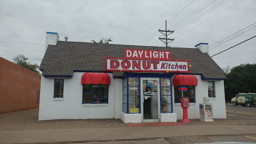 Daylight Donuts, 2859 34th St, Lubbock, TX 79410, USA, 