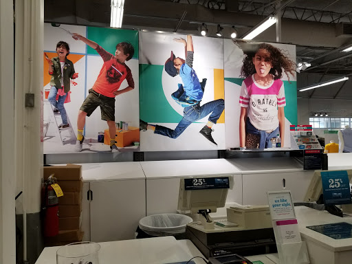 Clothing Store «Old Navy», reviews and photos, 36698 Bayside Outlet Dr, Rehoboth Beach, DE 19971, USA